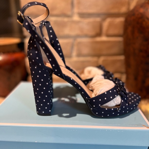 Draper James RSVP Averie, open toe heels/sandals, 3.75" heel, navy&white new - Picture 3 of 11